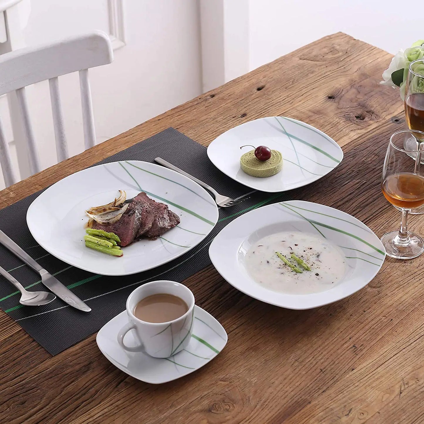 Malacasa Aviva 30-Piece Porcelain Dinnerware Set For Everyday Dining